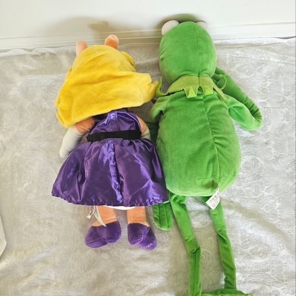 Disney Miss Piggy & Kermit the Frog Muppets Stuffies- EUC! - Picture 16 of 16